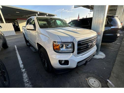 2020 GMC Canyon SLE