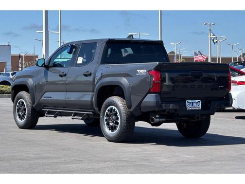 2025 Toyota Tacoma TRD Off Road