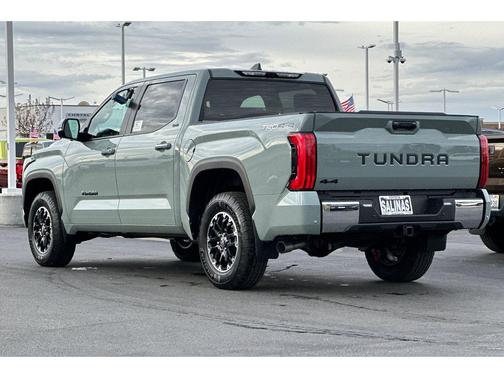 2025 Toyota Tundra SR5