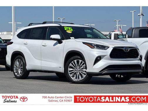 2025 Toyota Highlander Hybrid Platinum