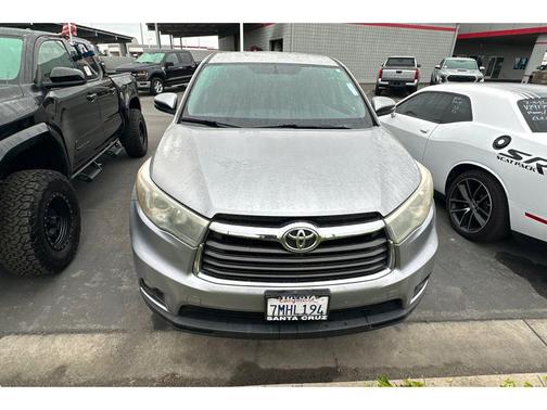 Silver Sky Metallic 2015 Toyota Highlander LE Plus