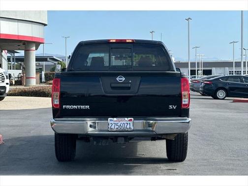 2016 Nissan Frontier SV
