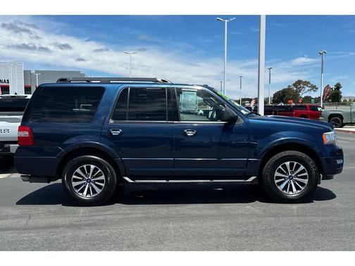 2017 Ford Expedition XLT