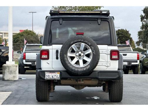 2022 Jeep Wrangler Unlimited Sport