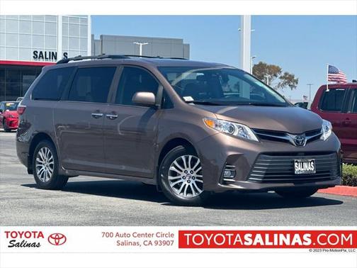 2018 Toyota Sienna XLE Premium