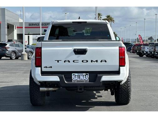 2025 Toyota Tacoma TRD Off Road