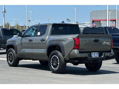 2025 Toyota Tacoma TRD Off Road