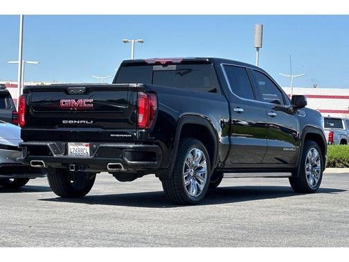 Onyx Black 2023 GMC Sierra 1500 Denali