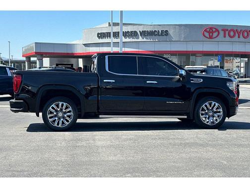 Onyx Black 2023 GMC Sierra 1500 Denali