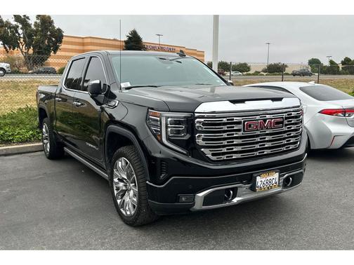 Onyx Black 2023 GMC Sierra 1500 Denali