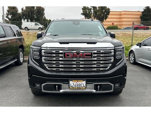 Onyx Black 2023 GMC Sierra 1500 Denali