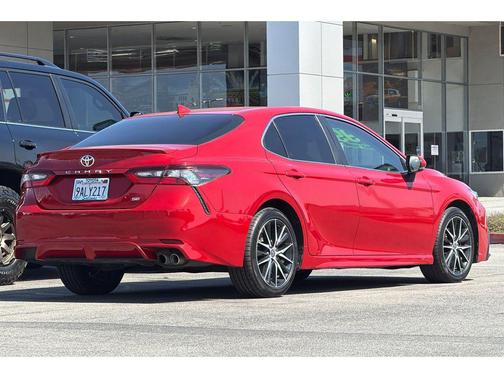 Supersonic Red 2022 Toyota Camry SE