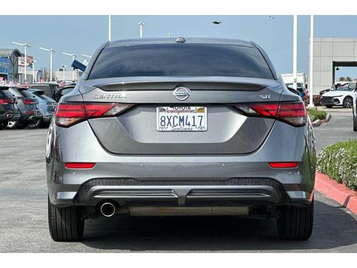 Gun Metallic 2021 Nissan Sentra SR