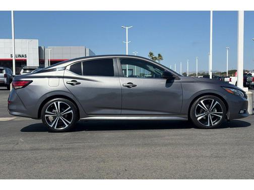 Gun Metallic 2021 Nissan Sentra SR