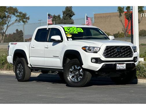 2023 Toyota Tacoma TRD Sport