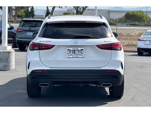 2022 Mercedes-Benz GLA 250 4MATIC