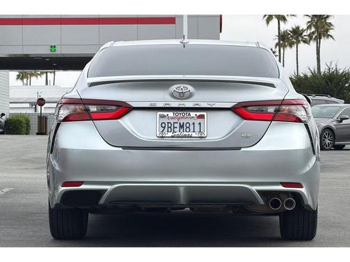 Celestial Silver Metallic 2022 Toyota Camry SE