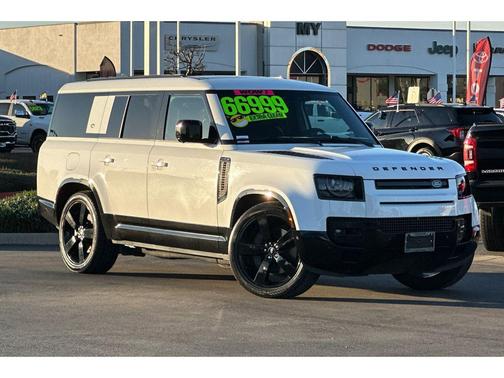 2024 Land Rover Defender 130 P400 X-Dynamic SE