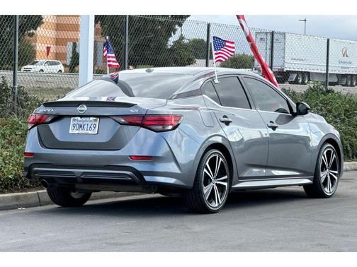 2021 Nissan Sentra SR