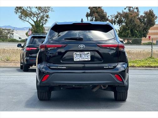 2024 Toyota Highlander XLE