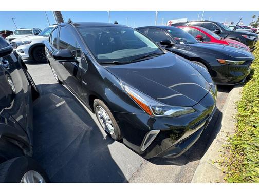 2022 Toyota Prius XLE
