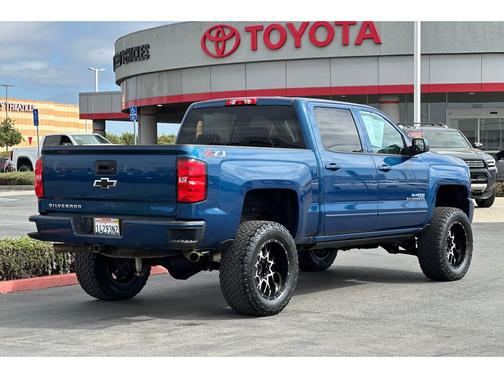 2018 Chevrolet Silverado 1500 2LT