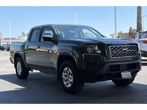 Tactical Green Metallic 2024 Nissan Frontier SV