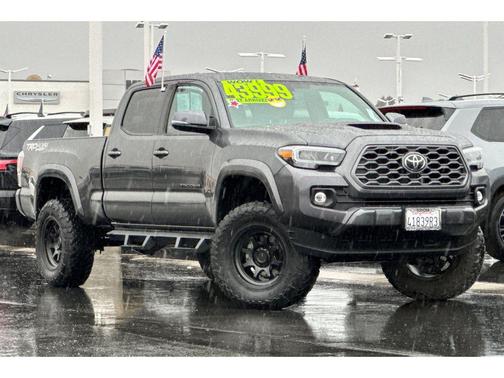 2023 Toyota Tacoma TRD Sport