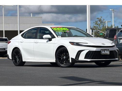 2025 Toyota Camry 