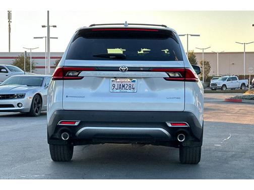 2024 Toyota Grand Highlander Hybrid Limited MAX