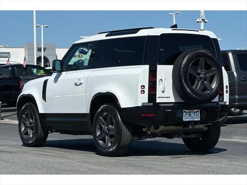2024 Land Rover Defender 90 P400 X-Dynamic SE