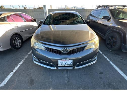 2014 Toyota Camry SE