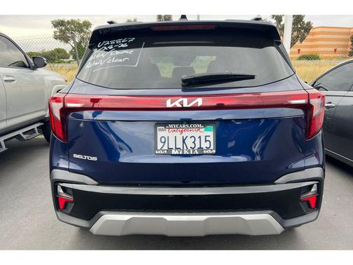 Dark Ocean Blue 2024 Kia Seltos EX