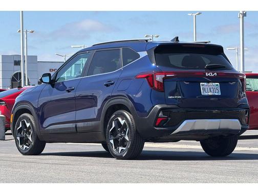 Dark Ocean Blue 2024 Kia Seltos EX