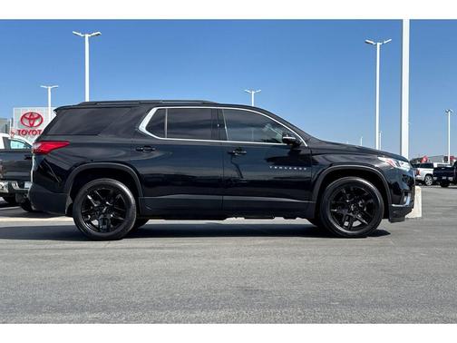 2020 Chevrolet Traverse LT Cloth