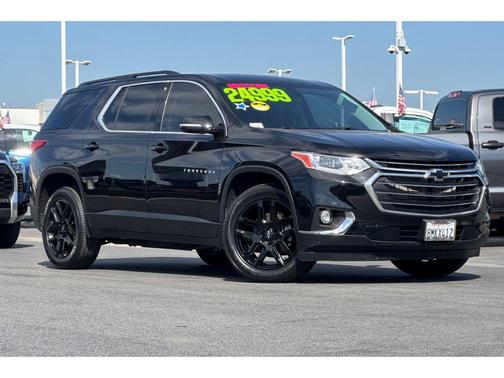 2020 Chevrolet Traverse LT Cloth