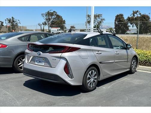 2022 Toyota Prius Prime XLE