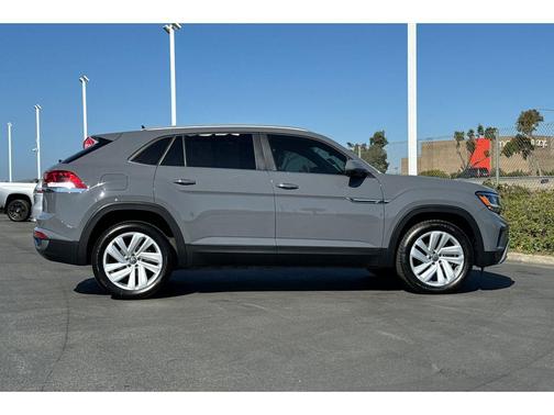 2021 Volkswagen Atlas Cross Sport 3.6L V6 SE w/Technology