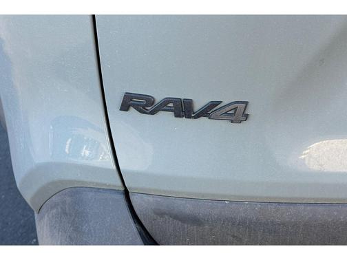 2022 Toyota RAV4 Adventure