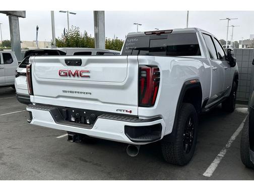 Summit White 2025 GMC Sierra 2500 AT4
