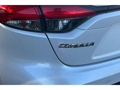 2023 Toyota Corolla Hybrid XLE