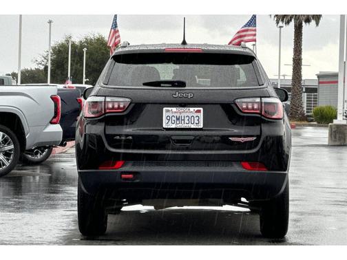 2020 Jeep Compass Trailhawk