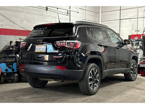 2020 Jeep Compass Trailhawk