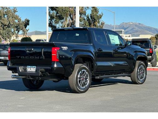 2025 Toyota Tacoma TRD Sport