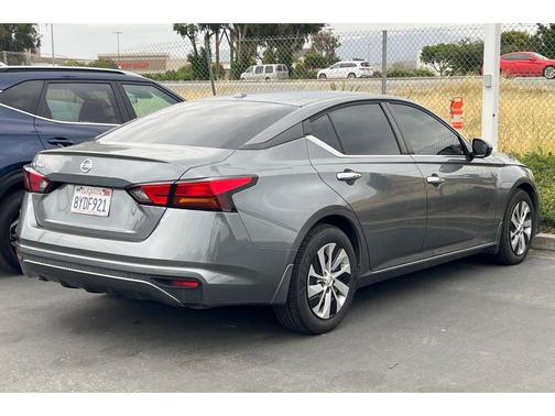 Gun Metallic 2020 Nissan Altima S FWD