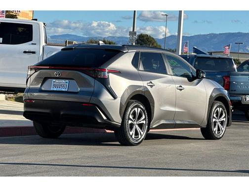 2024 Toyota bZ4X XLE