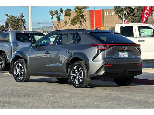 2024 Toyota bZ4X XLE