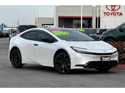 2024 Toyota Prius Prime XSE