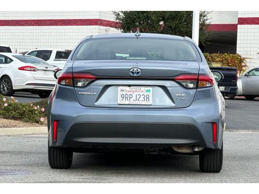 2025 Toyota Corolla Hybrid XLE