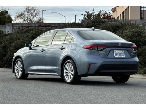 2025 Toyota Corolla Hybrid XLE